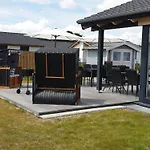 G5 Mit Garten In Eckwarderhoerne By Interhome Hébergement de vacances *