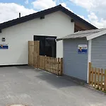 G5 Mit Garten In Eckwarderhoerne By Interhome Hébergement de vacances Grosswurden
