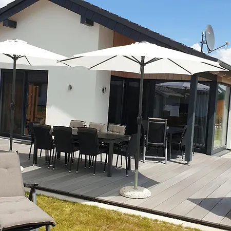 G5 Mit Garten In Eckwarderhoerne By Interhome *