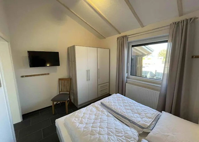 G5 Mit Garten In Eckwarderhoerne By Interhome Grosswurden