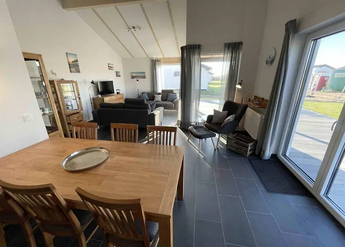 Holiday home G5 Mit Garten In Eckwarderhoerne By Interhome